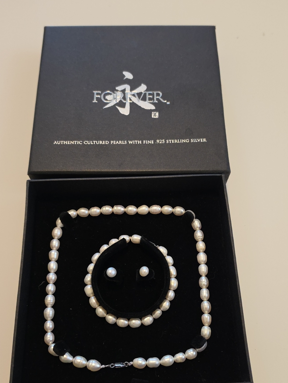 Forever Authentic Cultured Pearls With Fine 925 Sterling Silver.